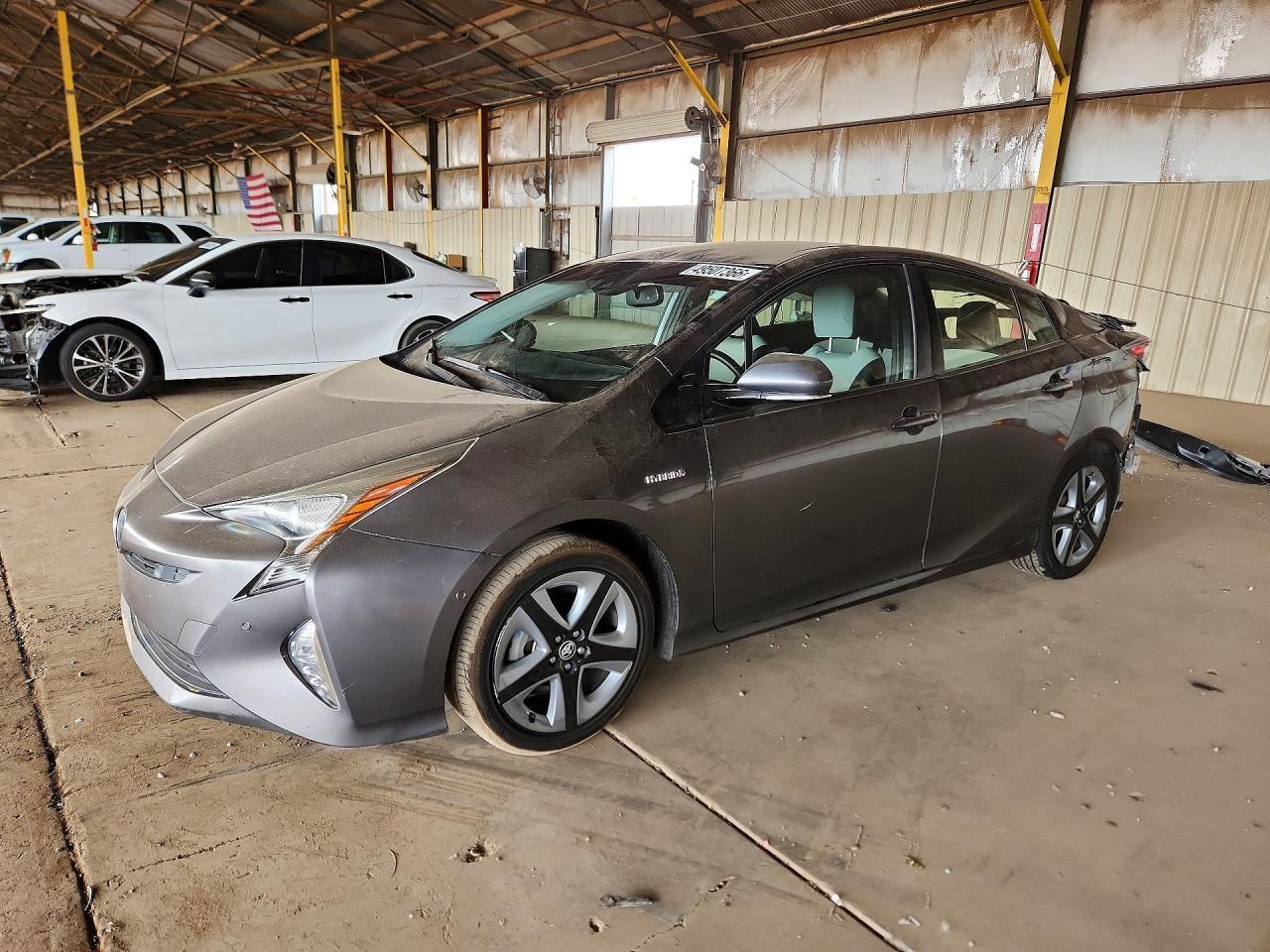 2017 TOYOTA PRIUS