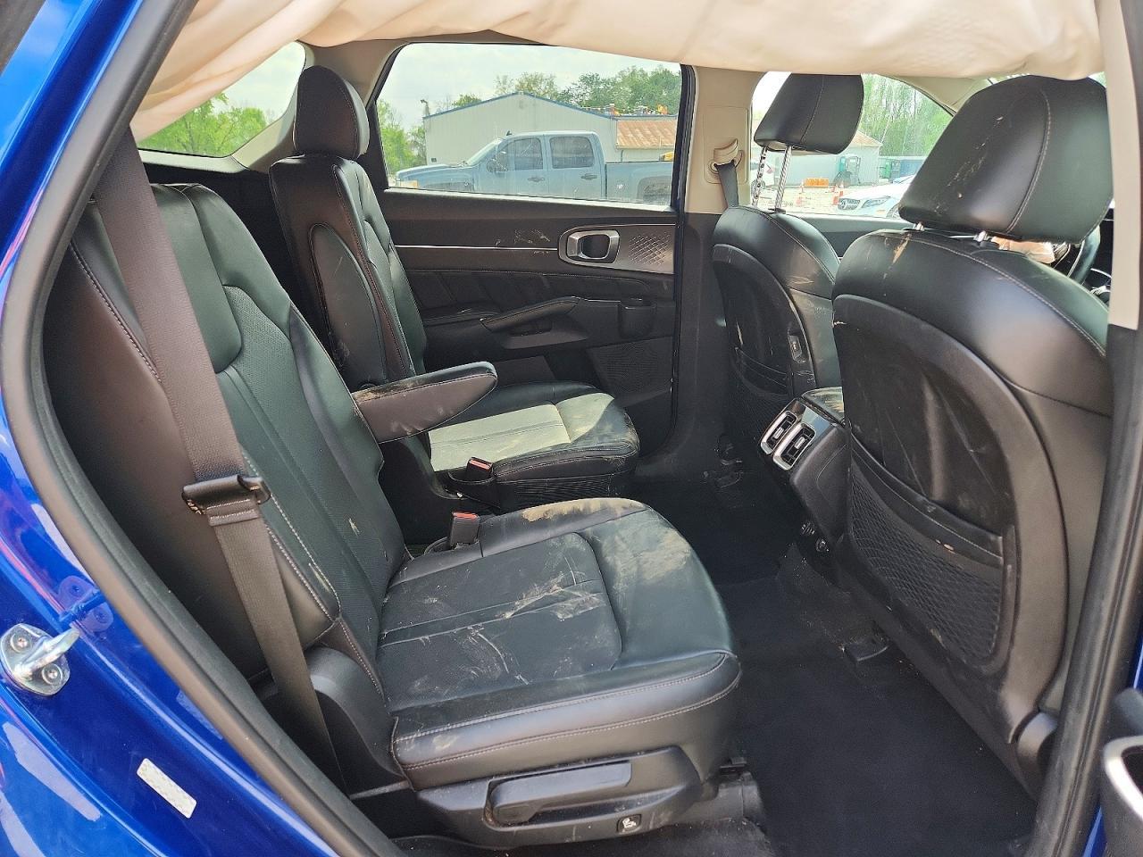 2021 KIA SORENTO