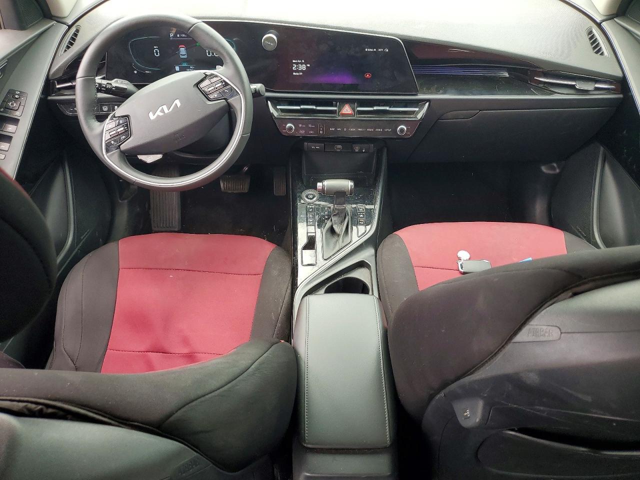 2024 KIA Niro