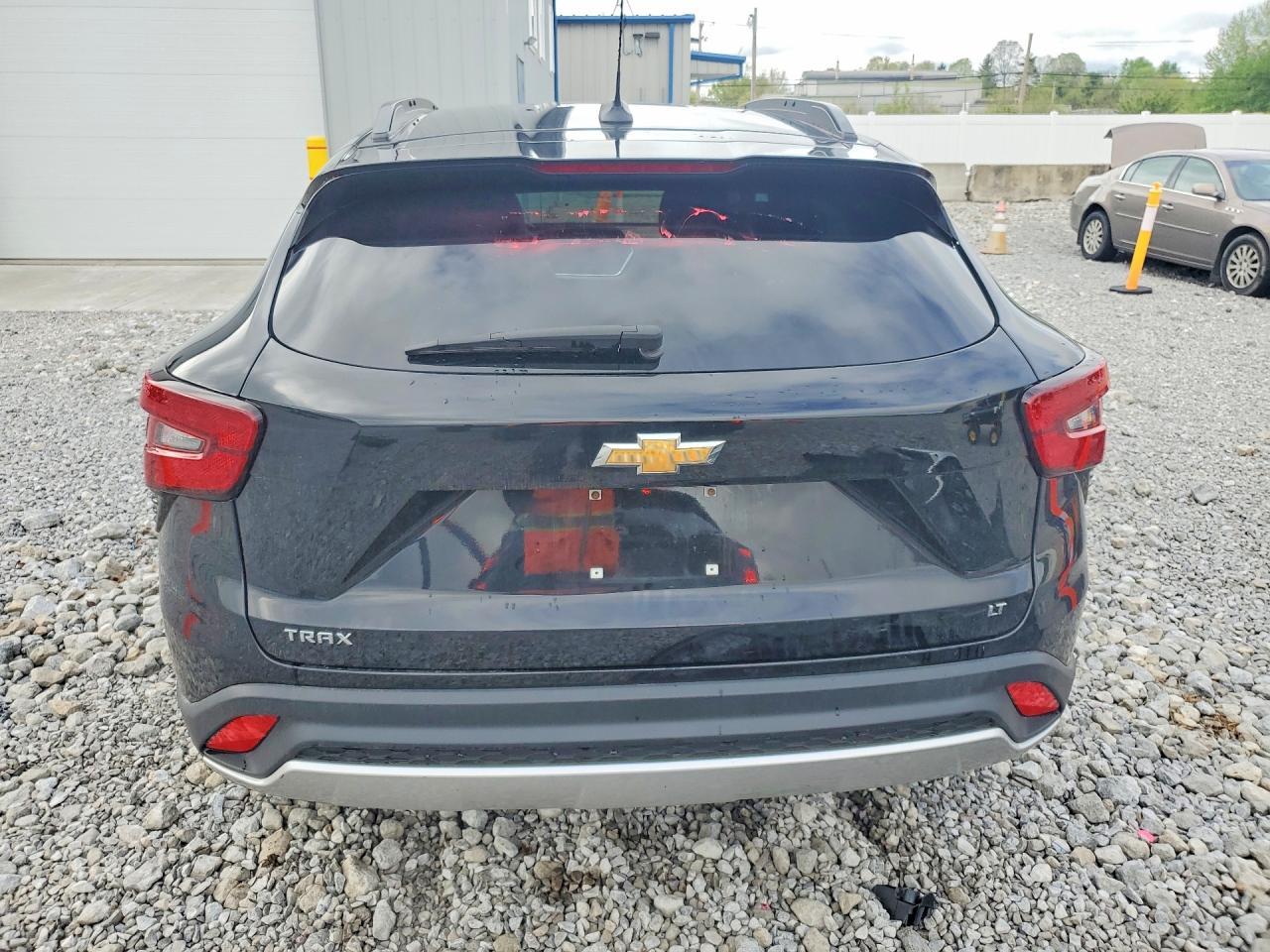 2025 CHEVROLET TRAX
