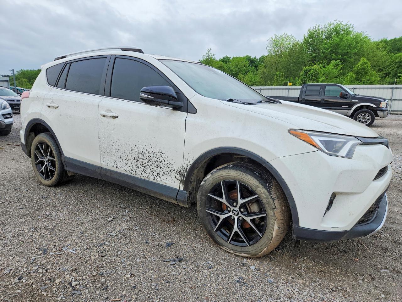 2016 TOYOTA RAV4