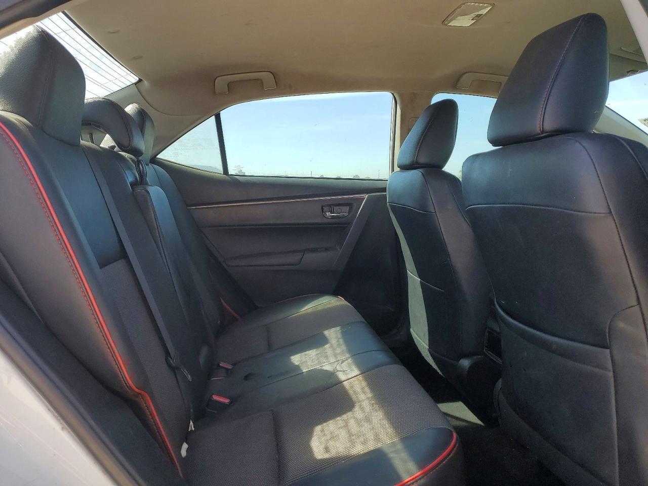 2016 TOYOTA COROLLA