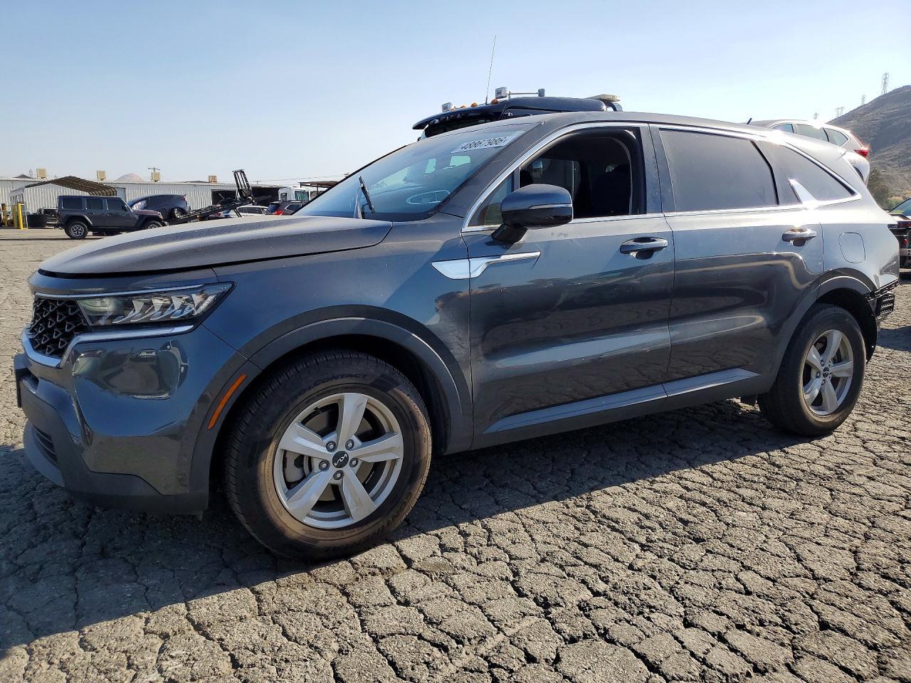 2023 KIA SORENTO