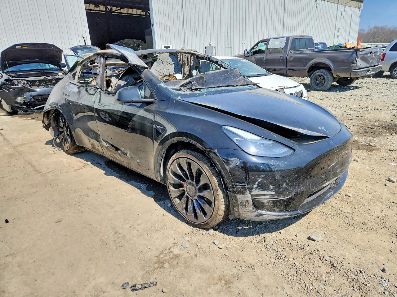 2023 TESLA MODEL Y