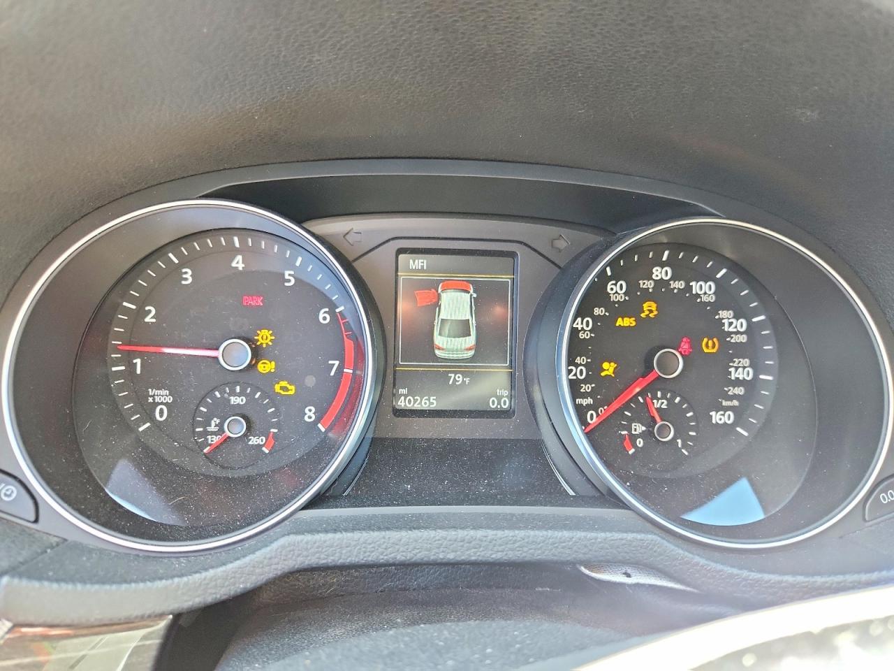 2018 VOLKSWAGEN Passat