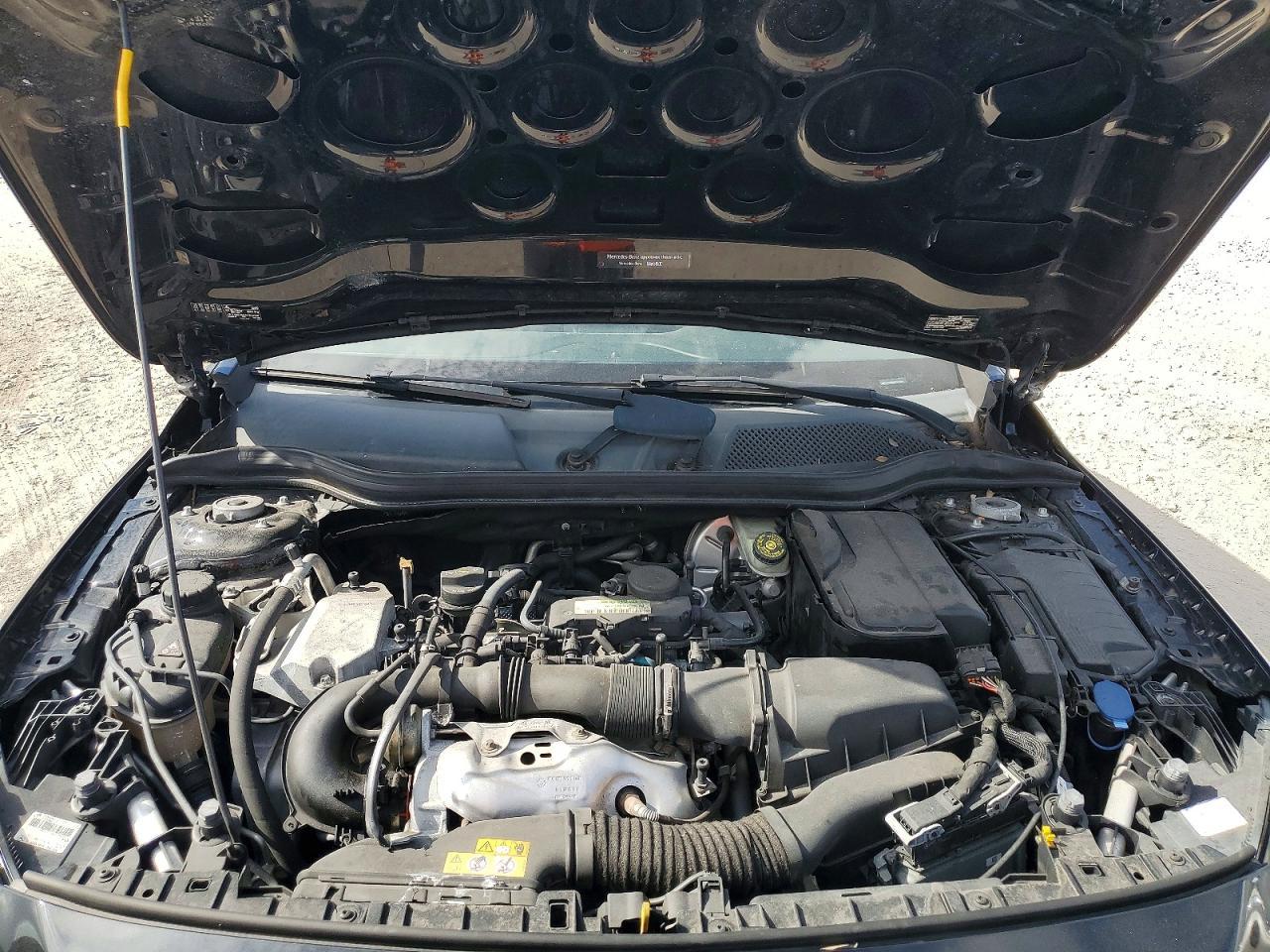 2018 MERCEDES-BENZ GLA-Class