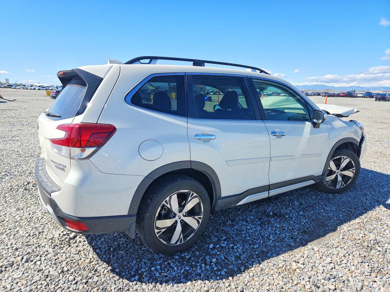 2019 SUBARU FORESTER