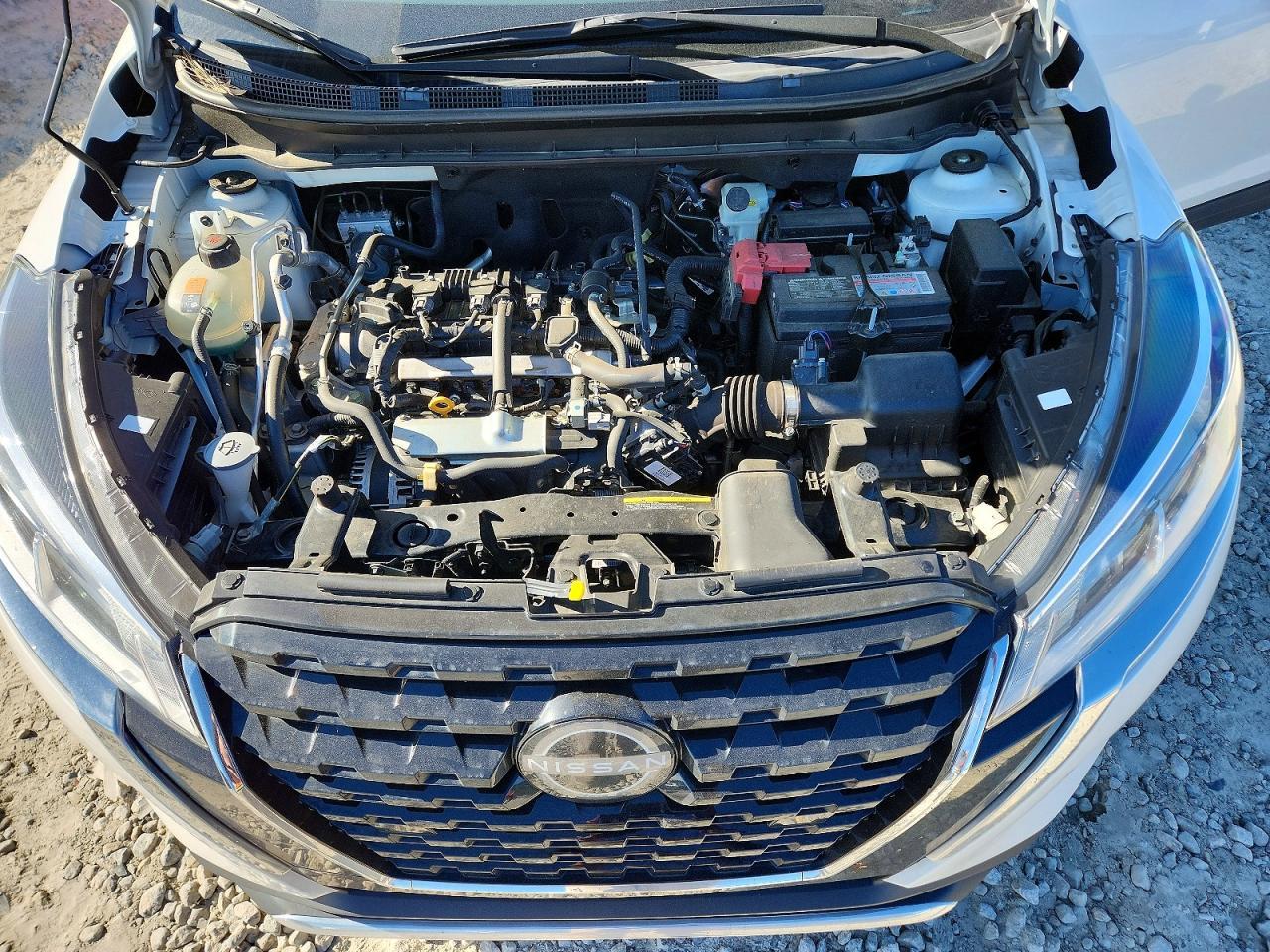 2023 NISSAN KICKS