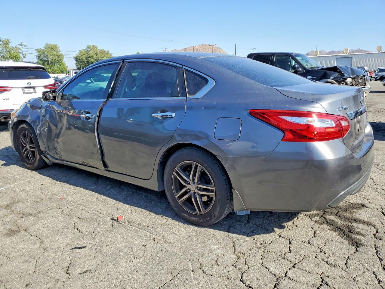 2016 NISSAN ALTIMA