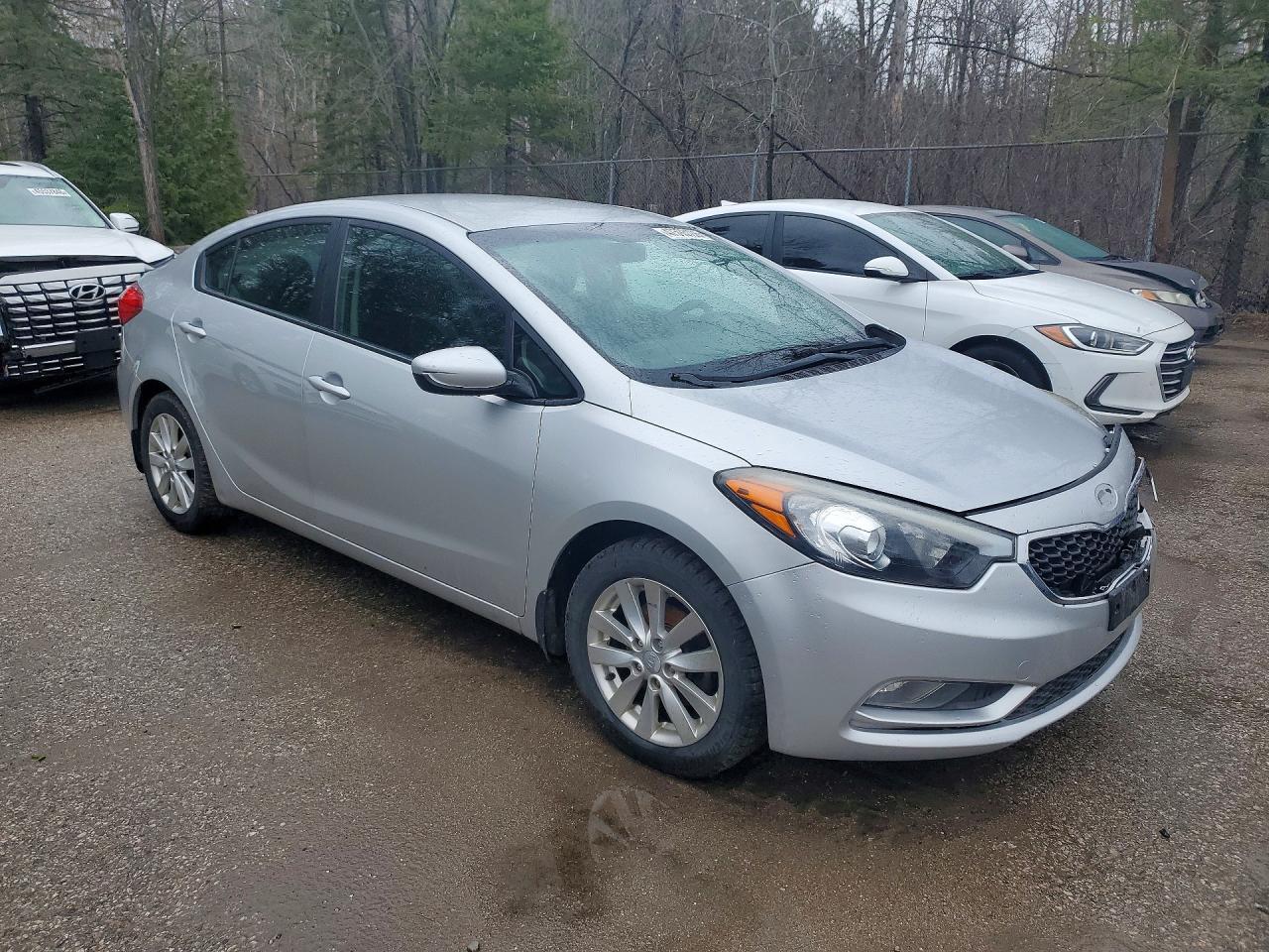 2016 KIA FORTE