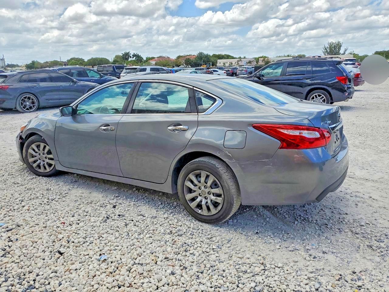 2017 NISSAN ALTIMA