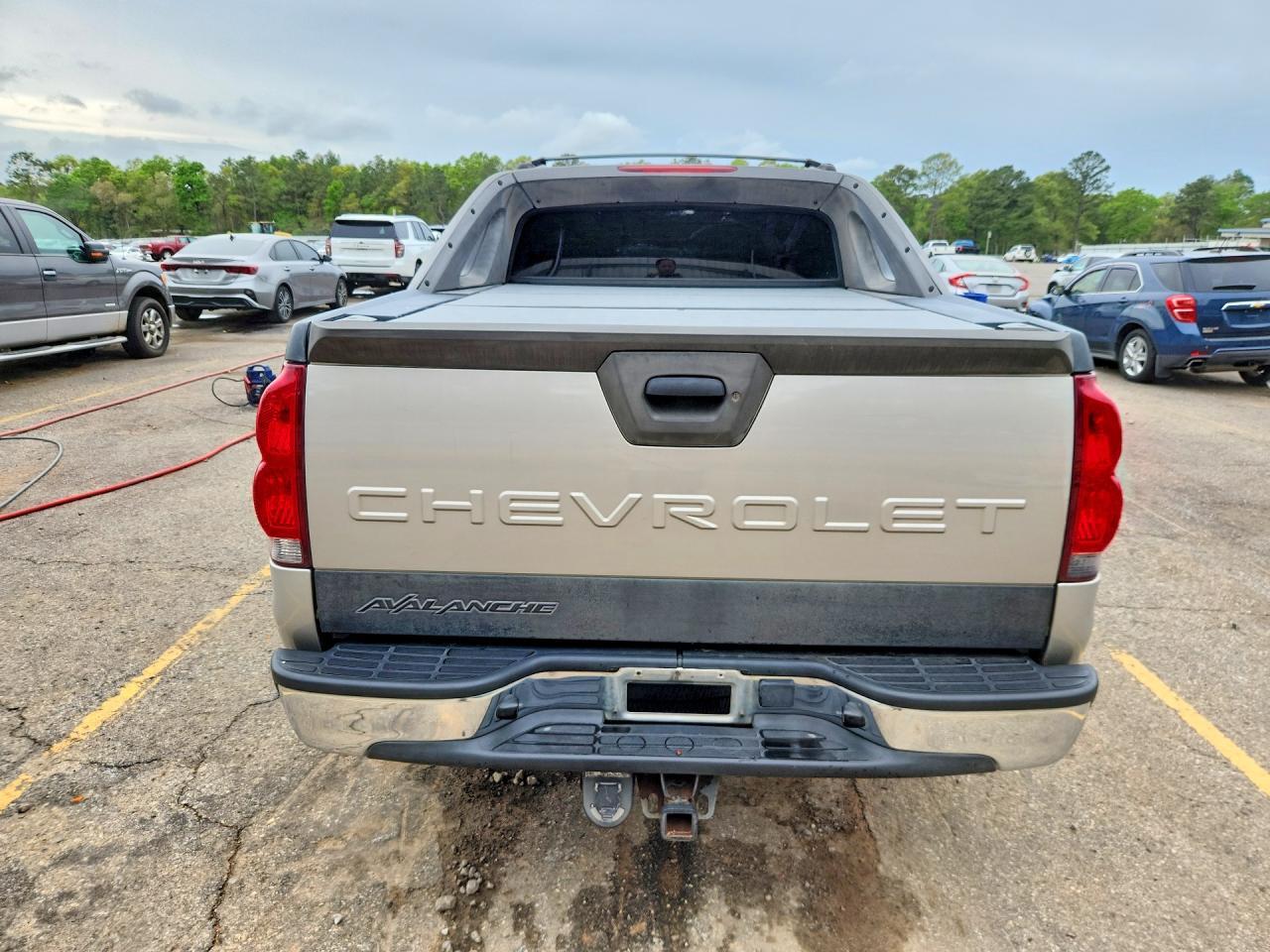 2004 CHEVROLET Avalanche