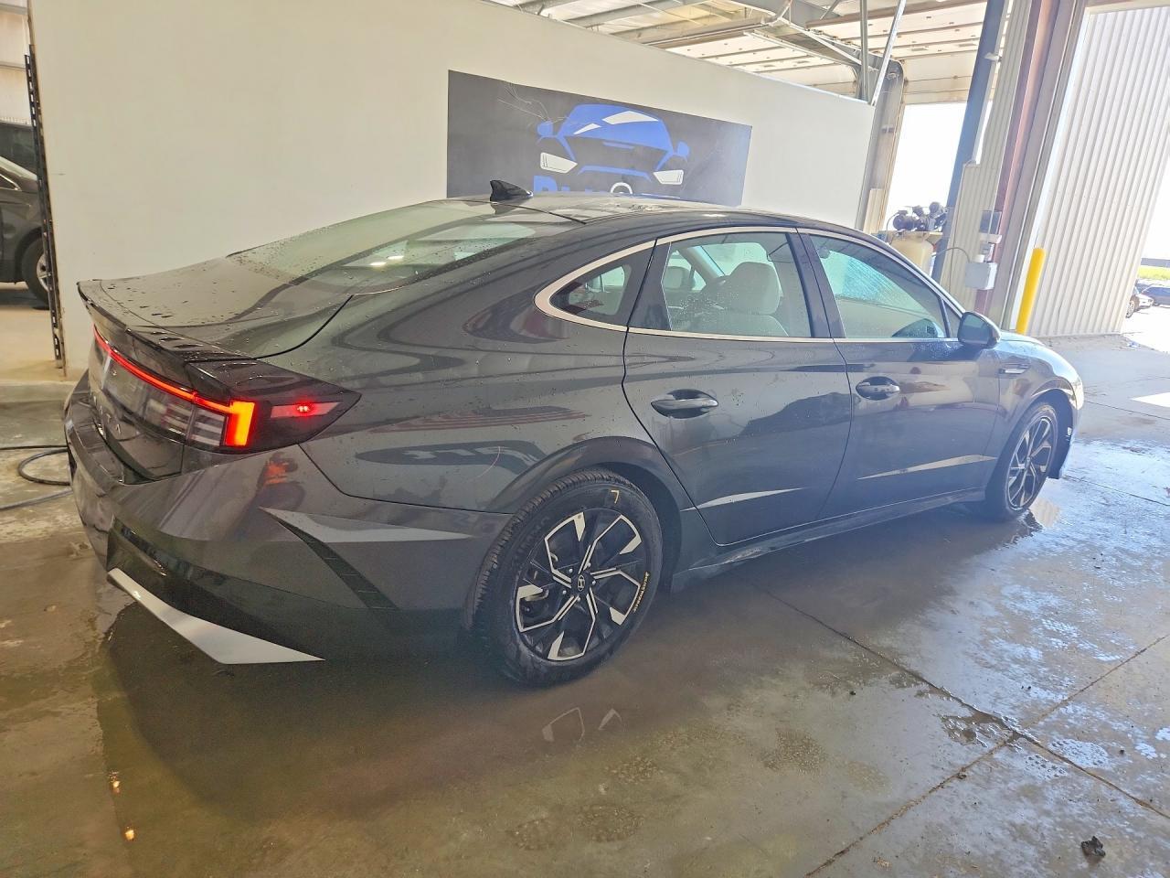 2025 HYUNDAI SONATA