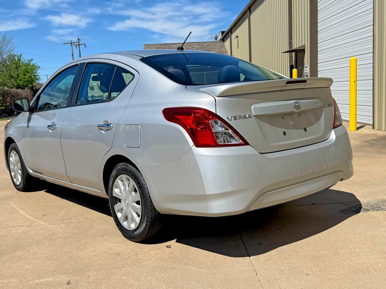 2018 NISSAN VERSA