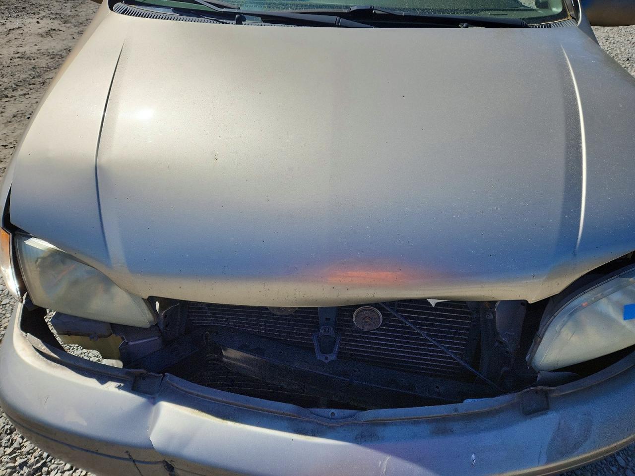 2002 TOYOTA SIENNA