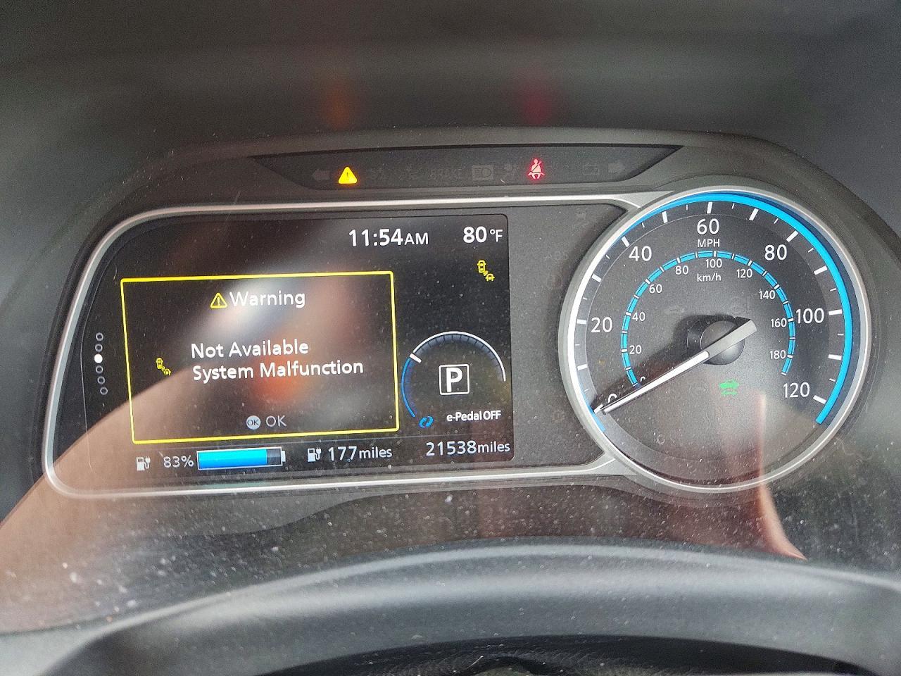 2024 NISSAN LEAF