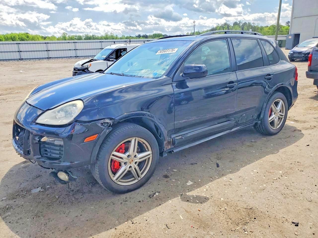 2010 PORSCHE CAYENNE