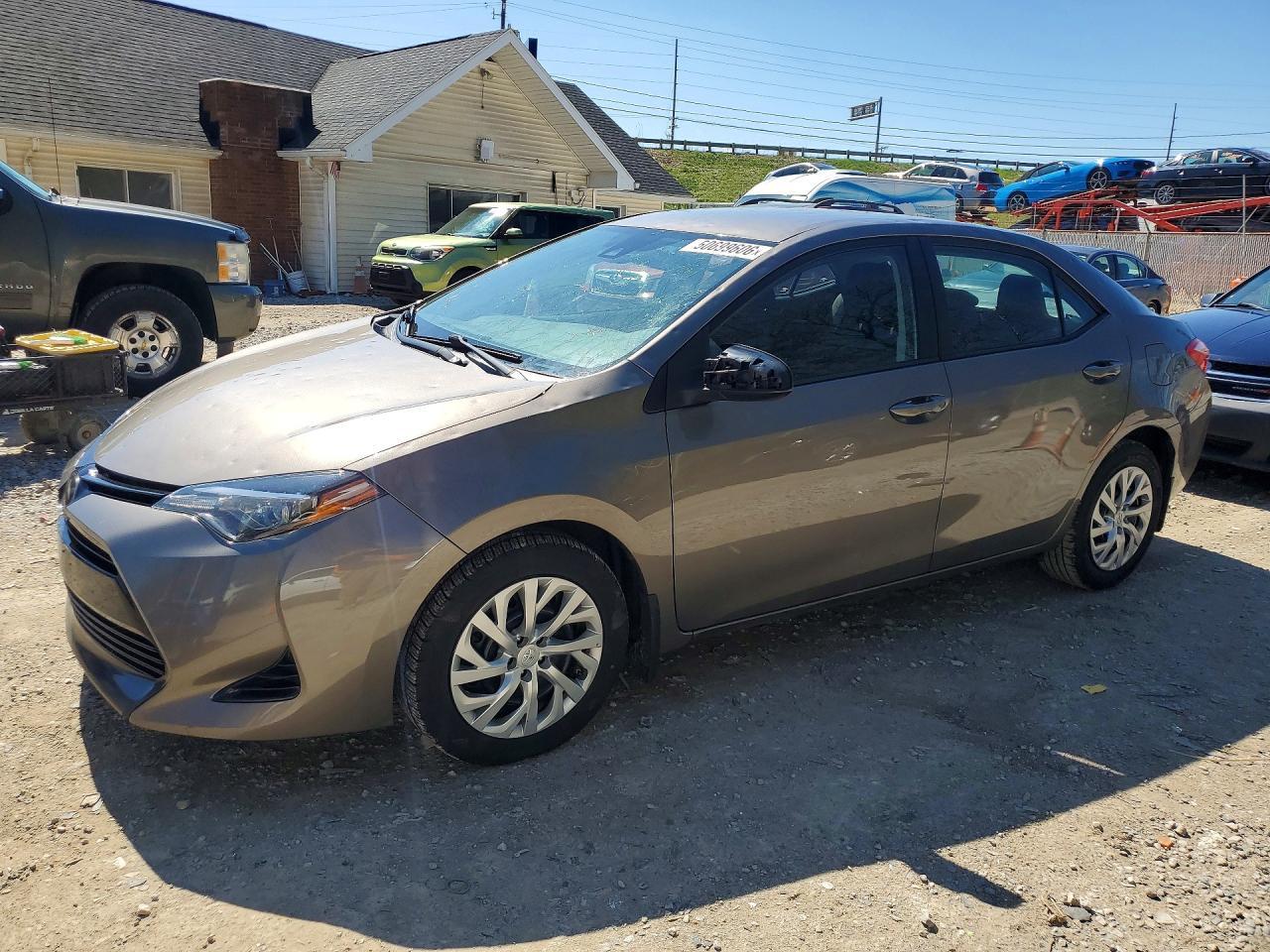 2018 TOYOTA COROLLA
