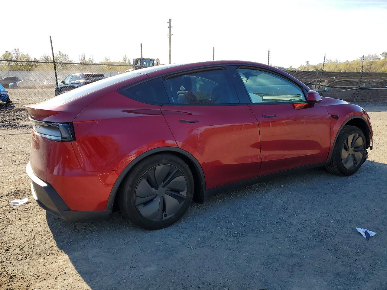 2026 TESLA MODEL Y