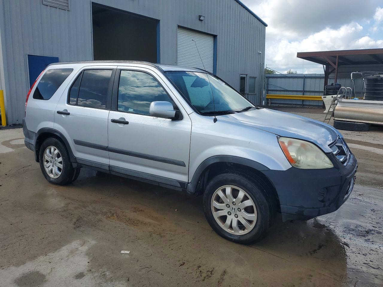 2005 HONDA CR-V