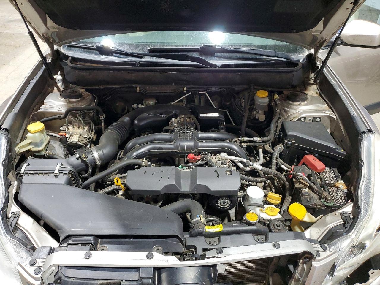 2014 SUBARU Outback
