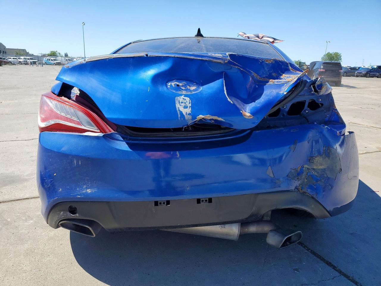 2011 HYUNDAI GENESIS