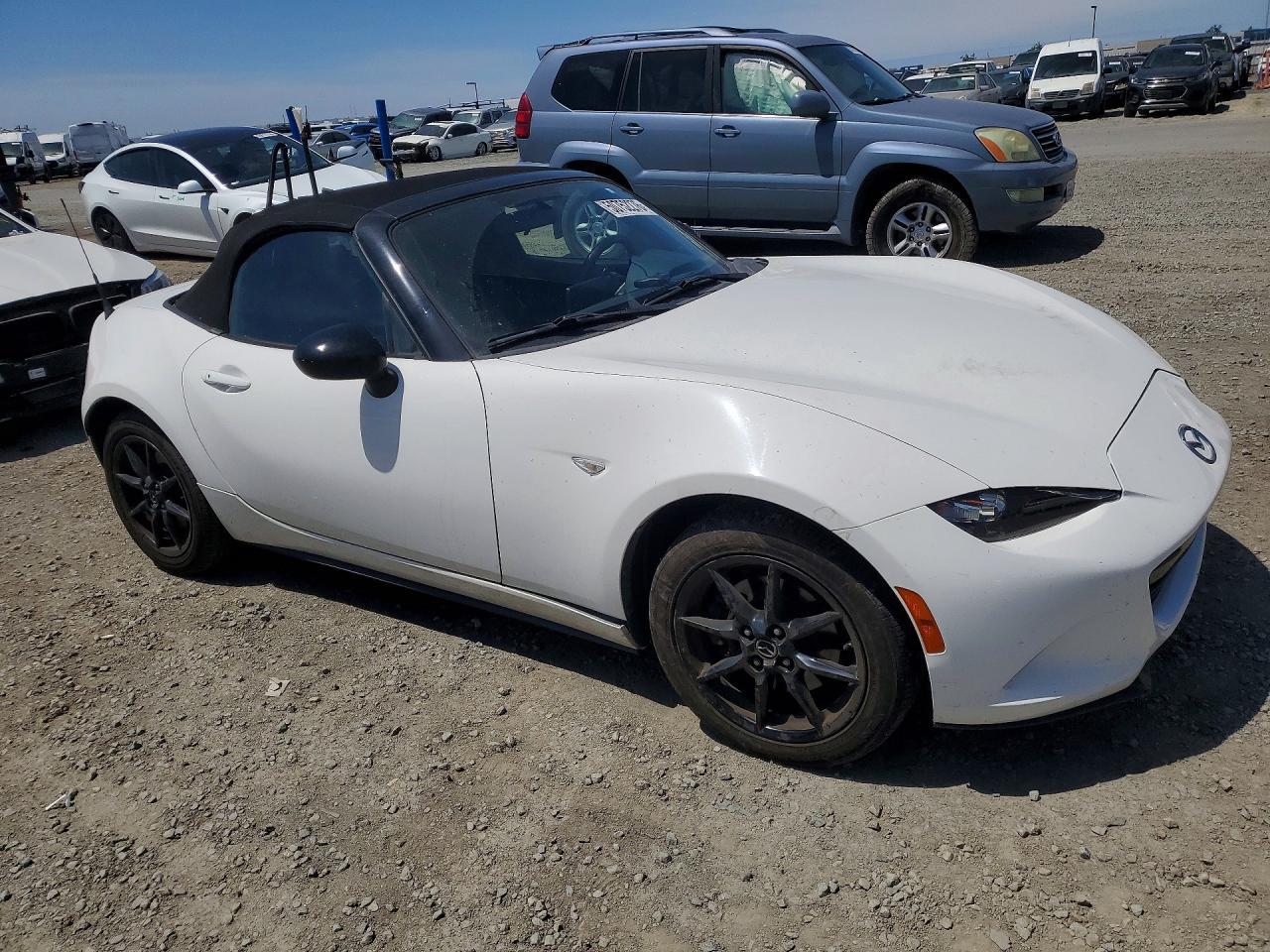 2019 MAZDA MX-5 Miata