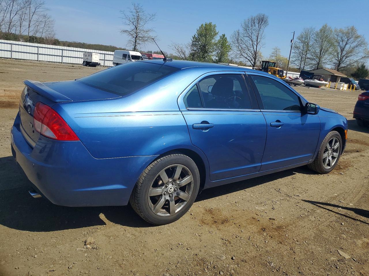 2010 MERCURY Milan