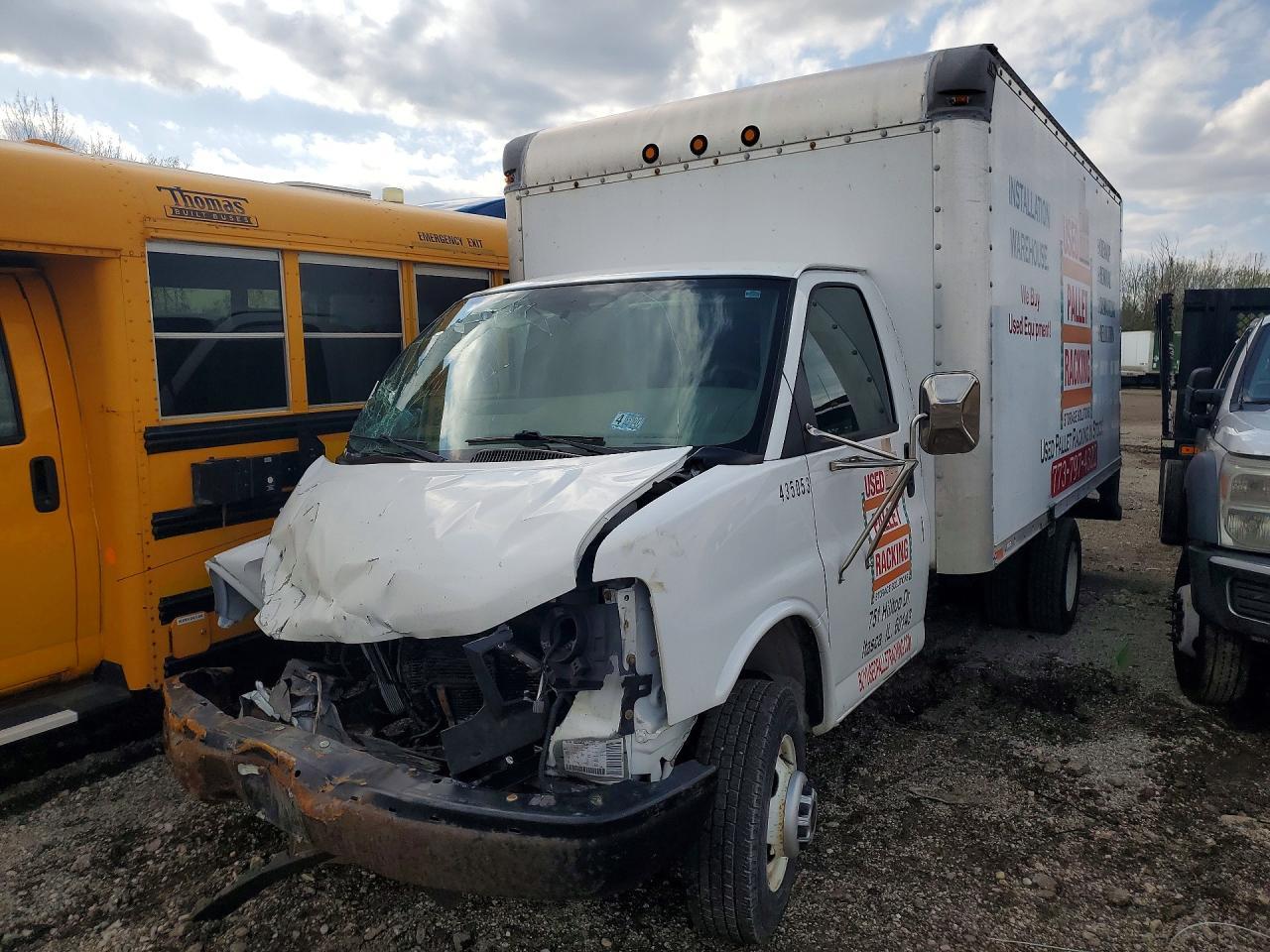 2005 GMC Savana