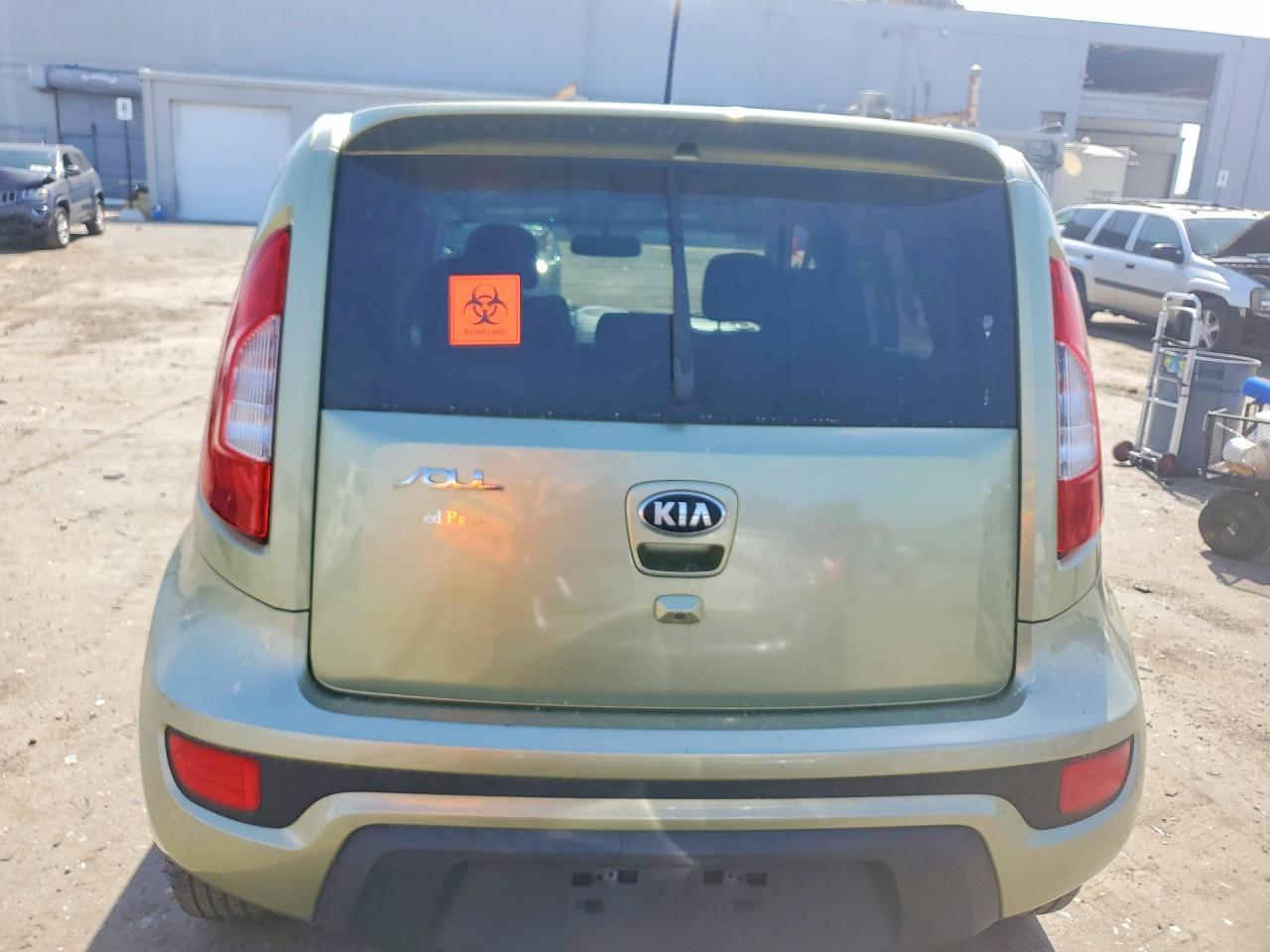 2013 KIA SOUL