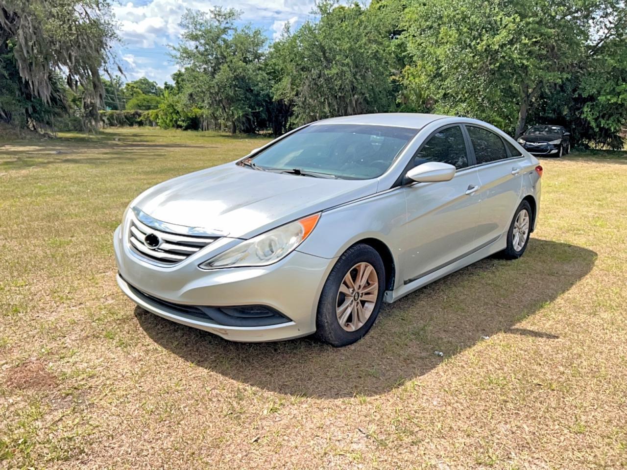 2014 HYUNDAI SONATA