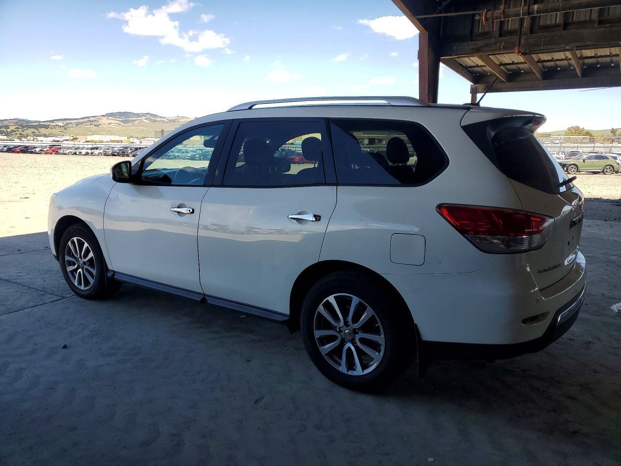 2016 NISSAN PATHFINDER