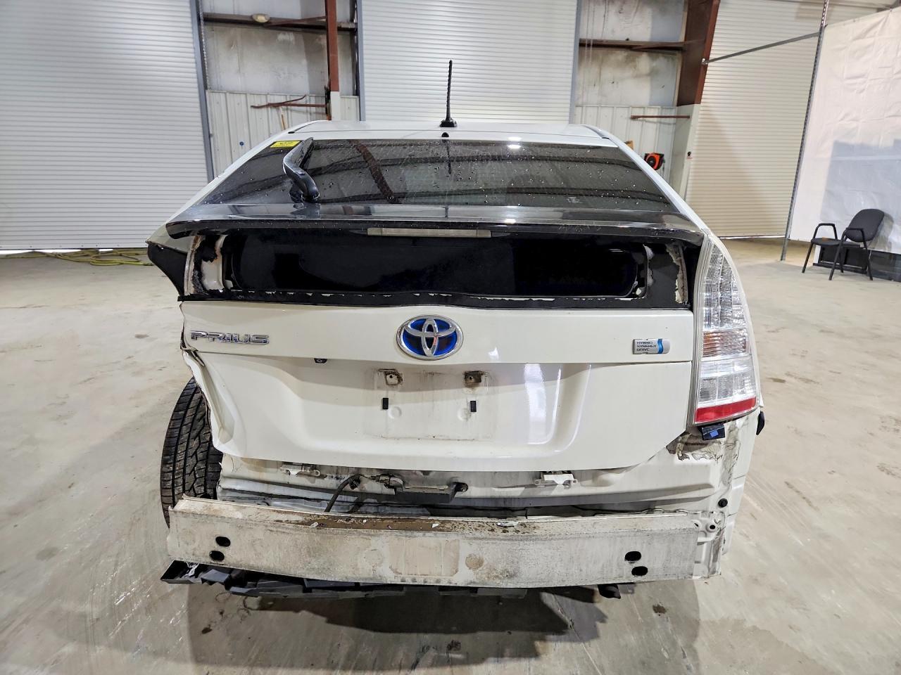 2010 TOYOTA PRIUS V