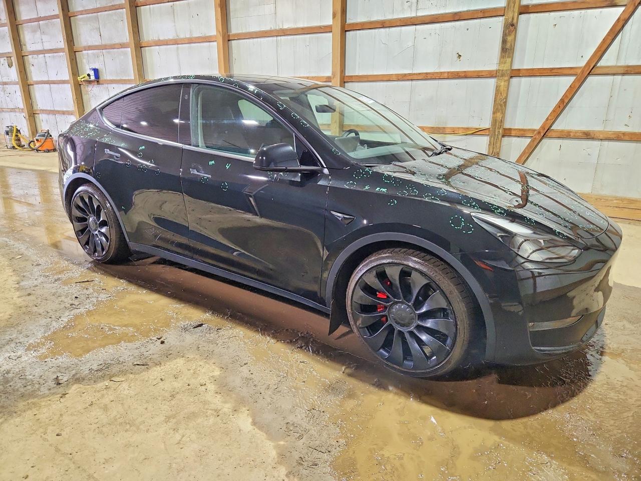 2023 TESLA MODEL Y