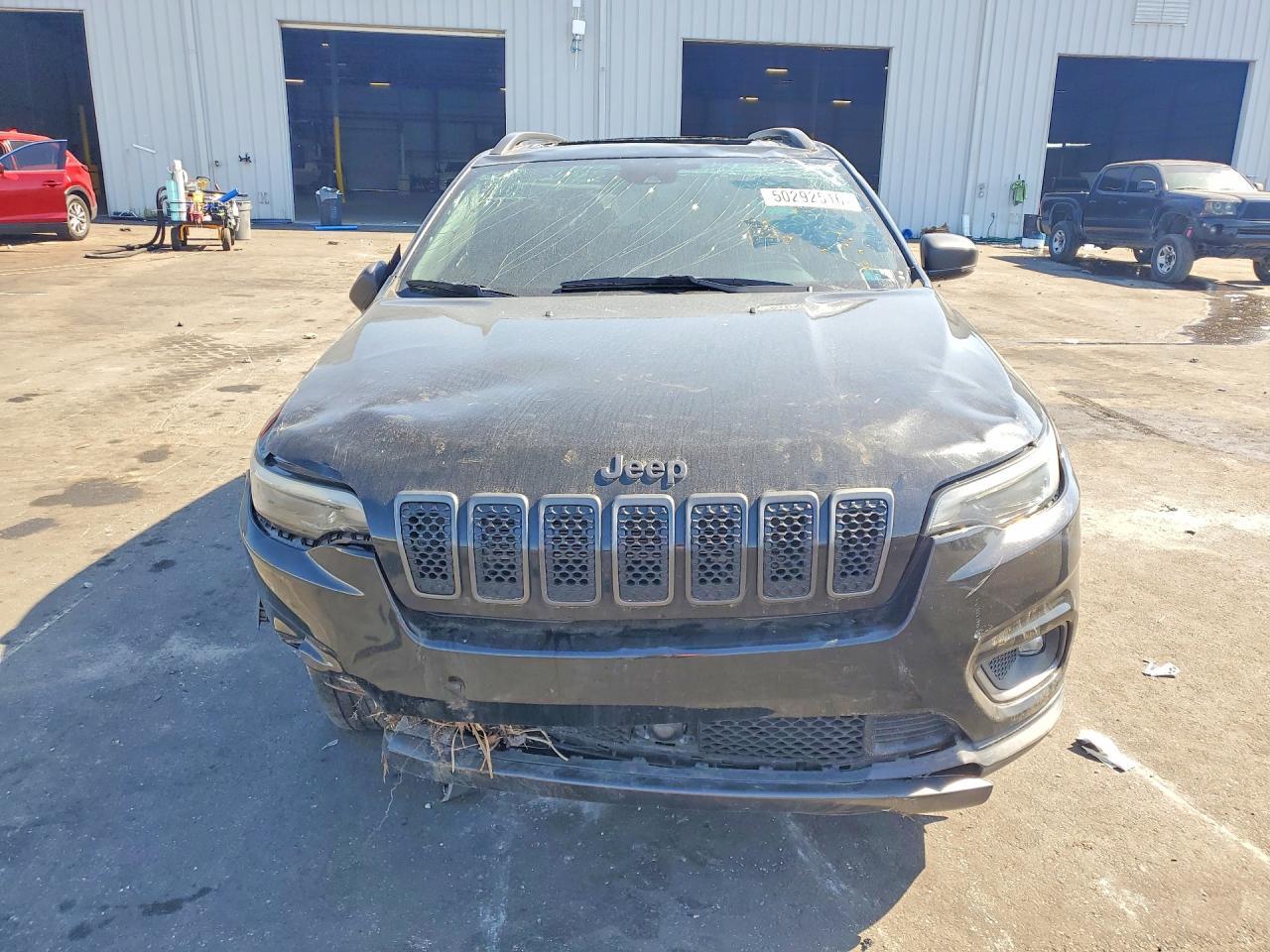 2021 JEEP CHEROKEE