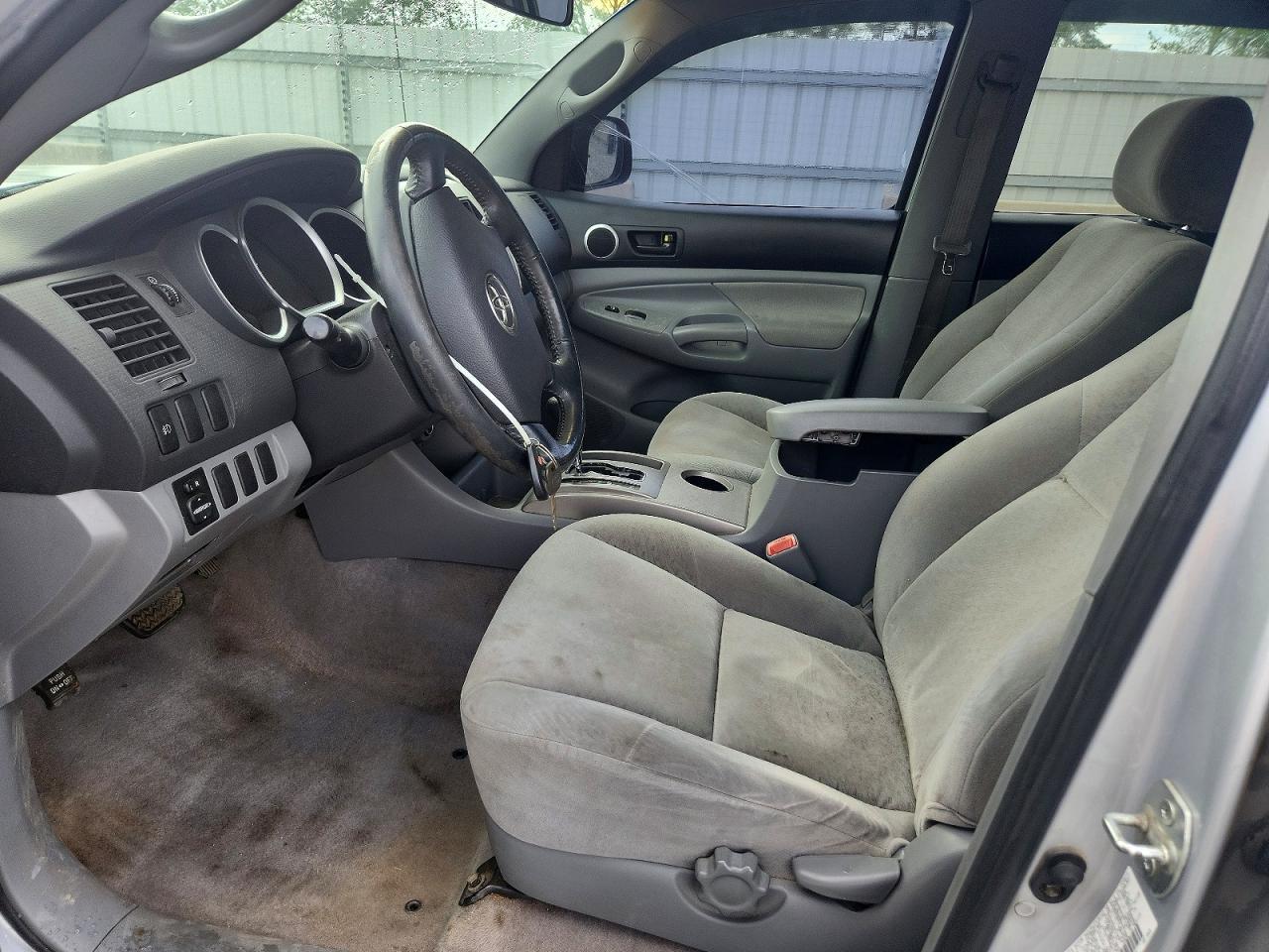 2005 TOYOTA TACOMA