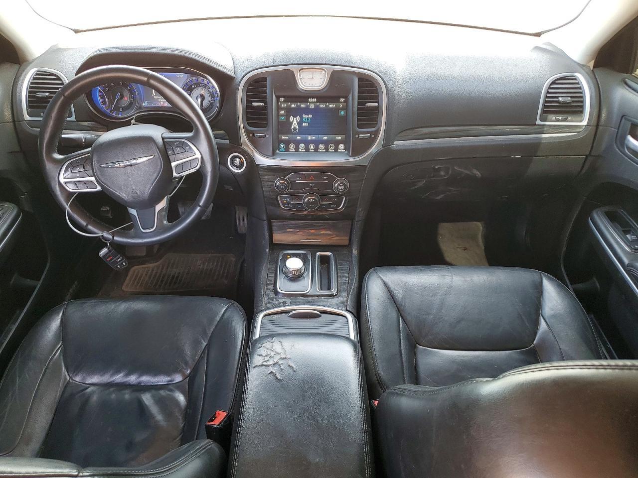 2017 CHRYSLER 300