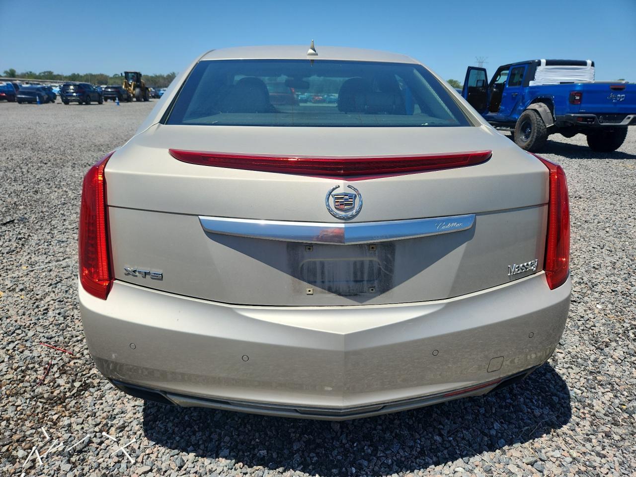 2013 CADILLAC XTS