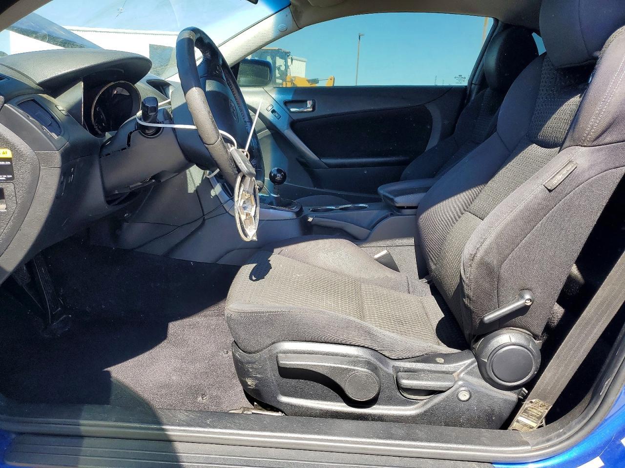 2011 HYUNDAI GENESIS