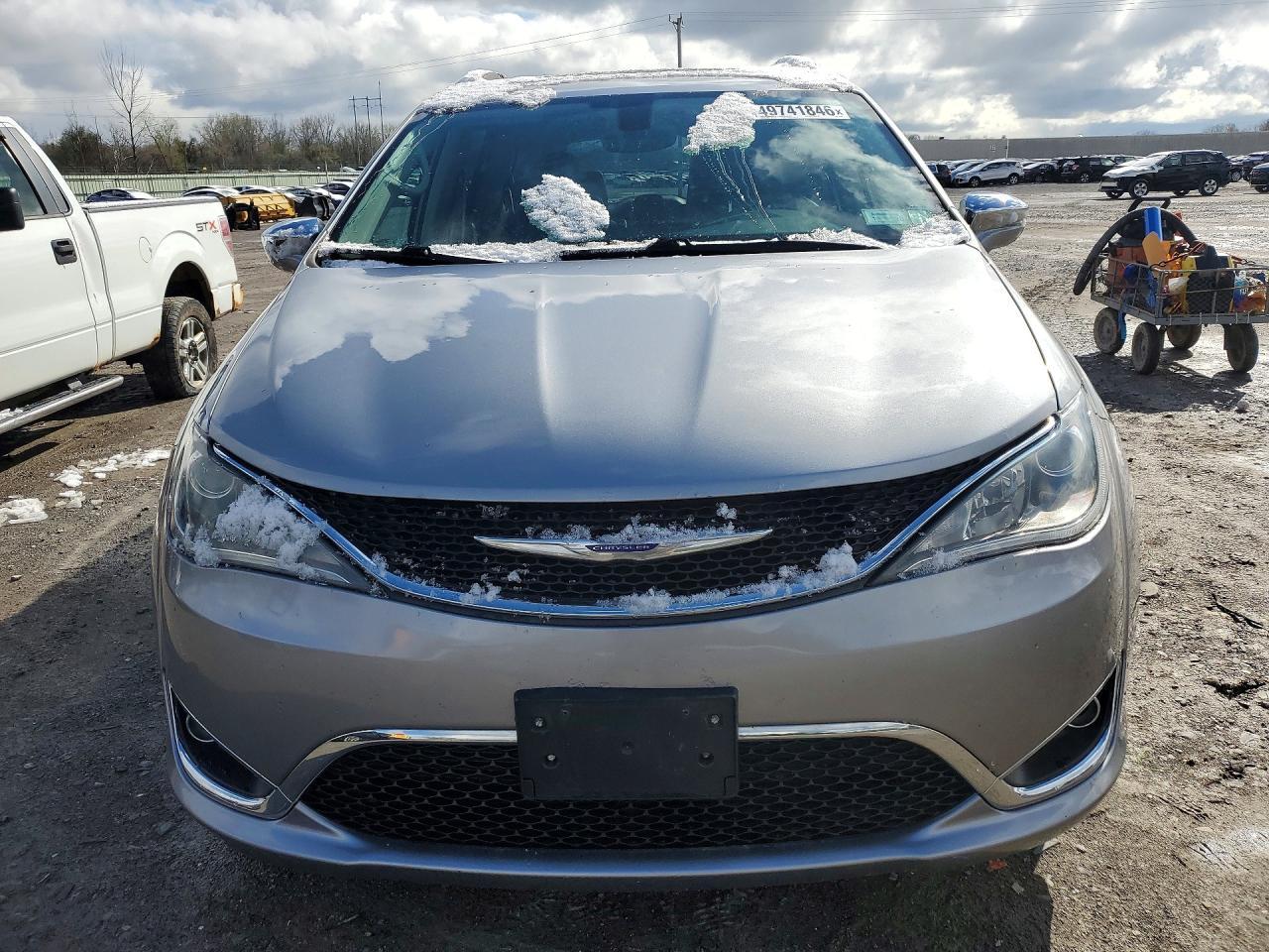 2019 CHRYSLER Pacifica