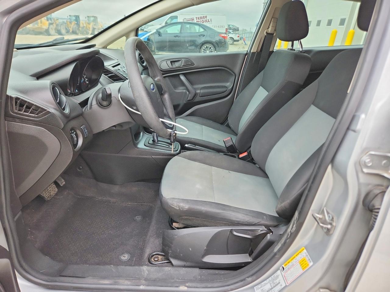 2017 FORD Fiesta