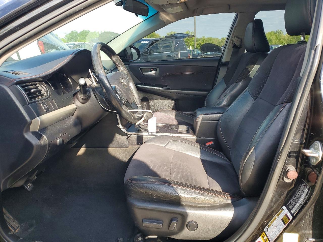 2015 TOYOTA CAMRY