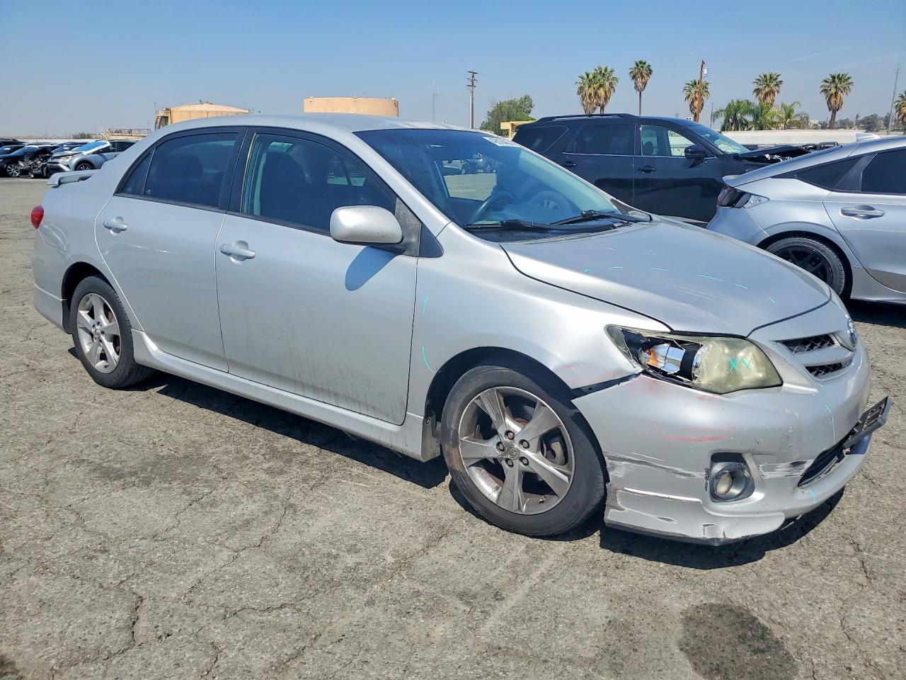 2013 TOYOTA COROLLA