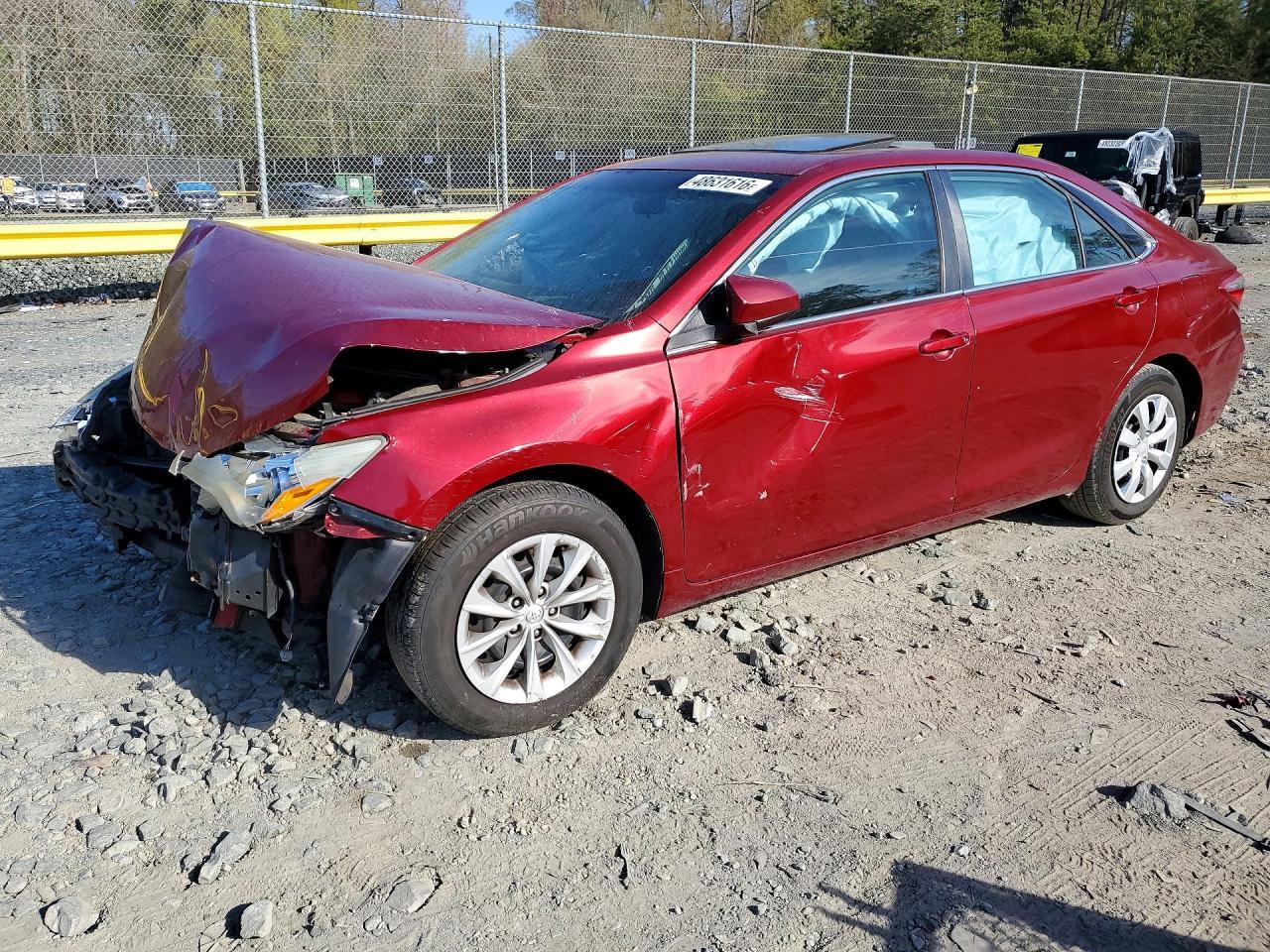 2015 TOYOTA CAMRY