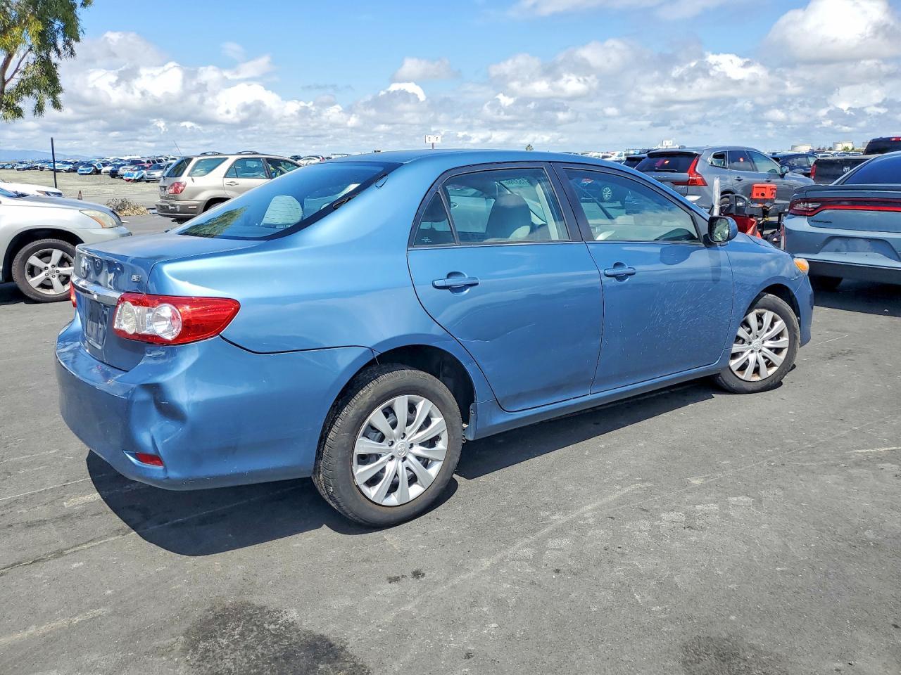 2013 TOYOTA COROLLA
