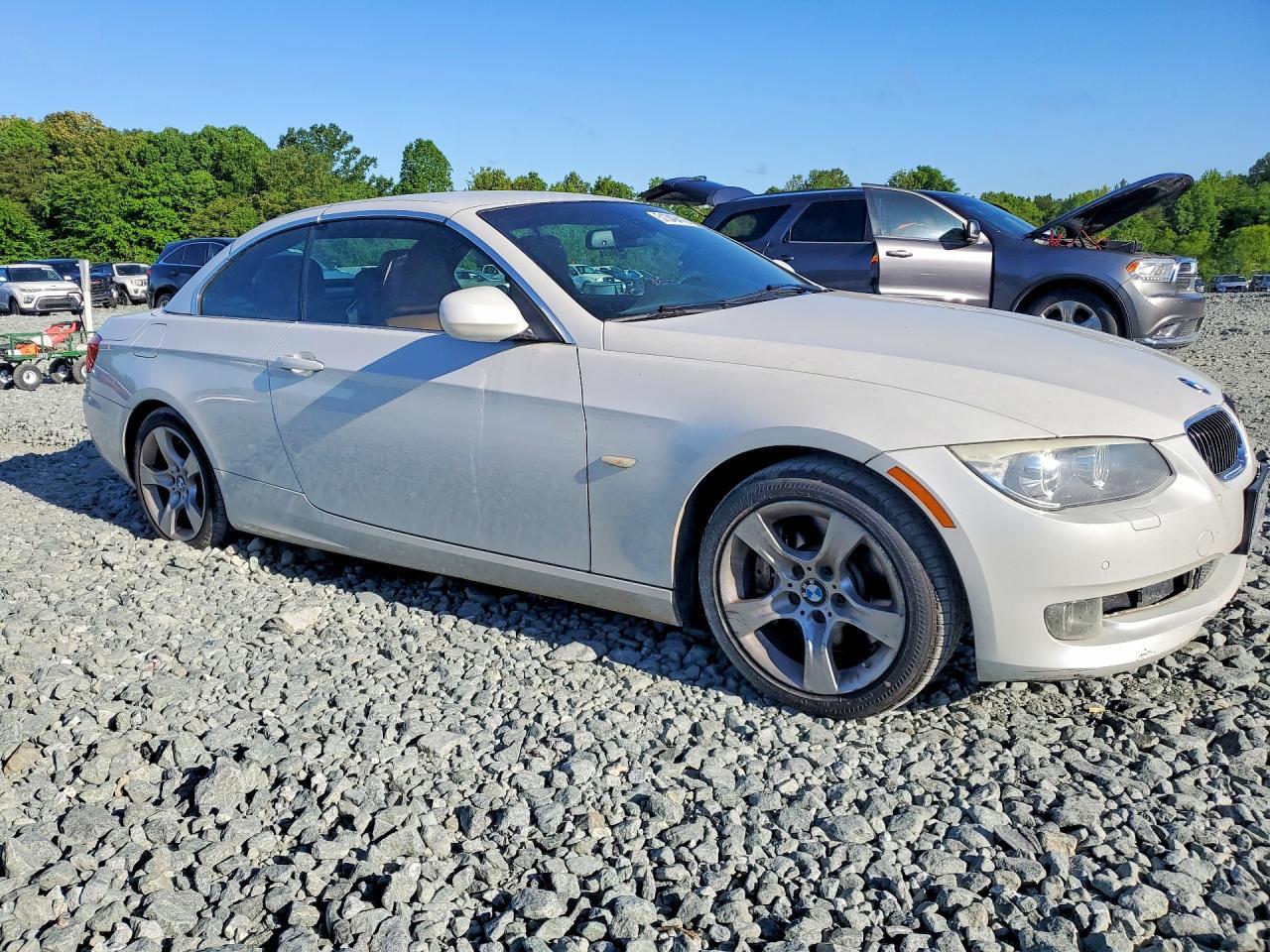 2013 BMW 3 SERIES