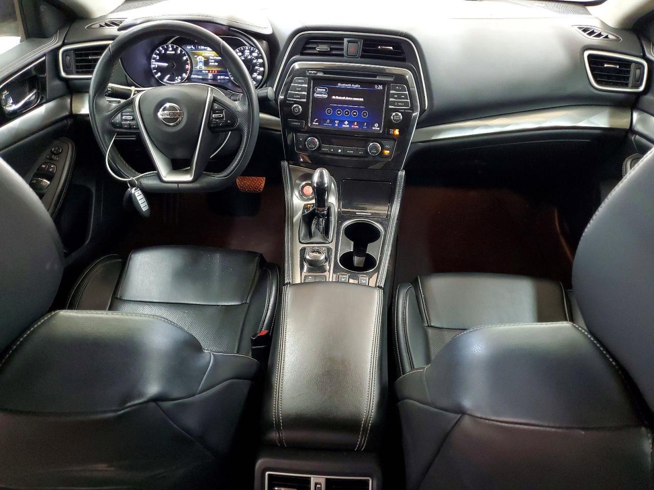 2023 NISSAN Maxima