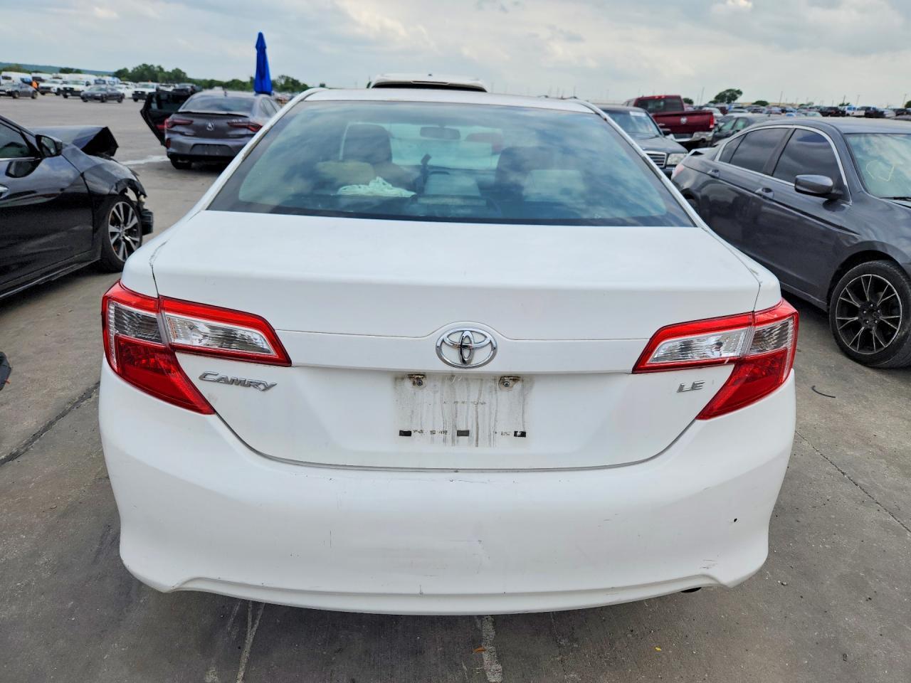 2012 TOYOTA CAMRY