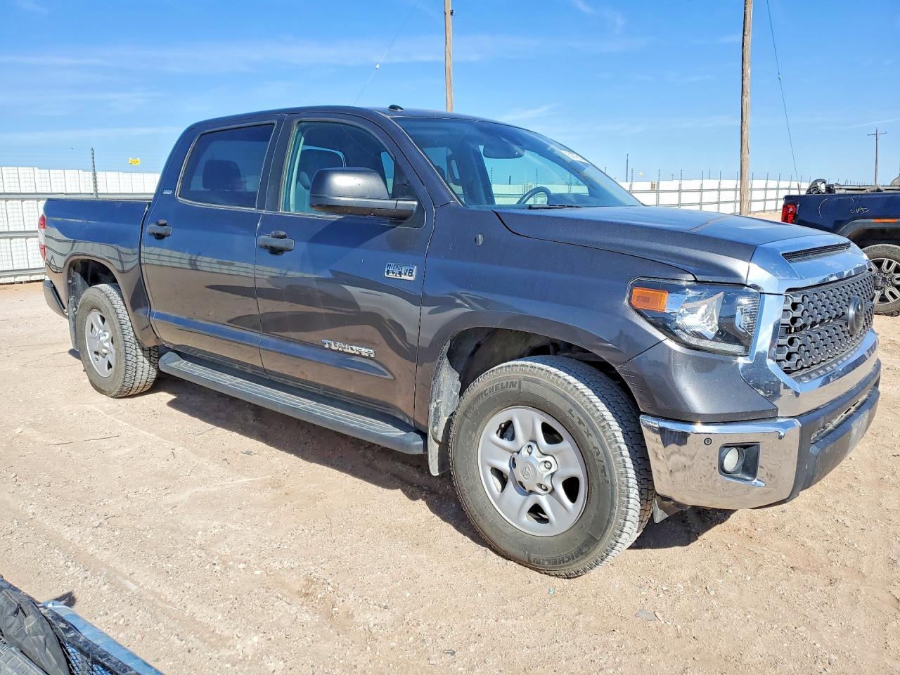 2018 TOYOTA TUNDRA
