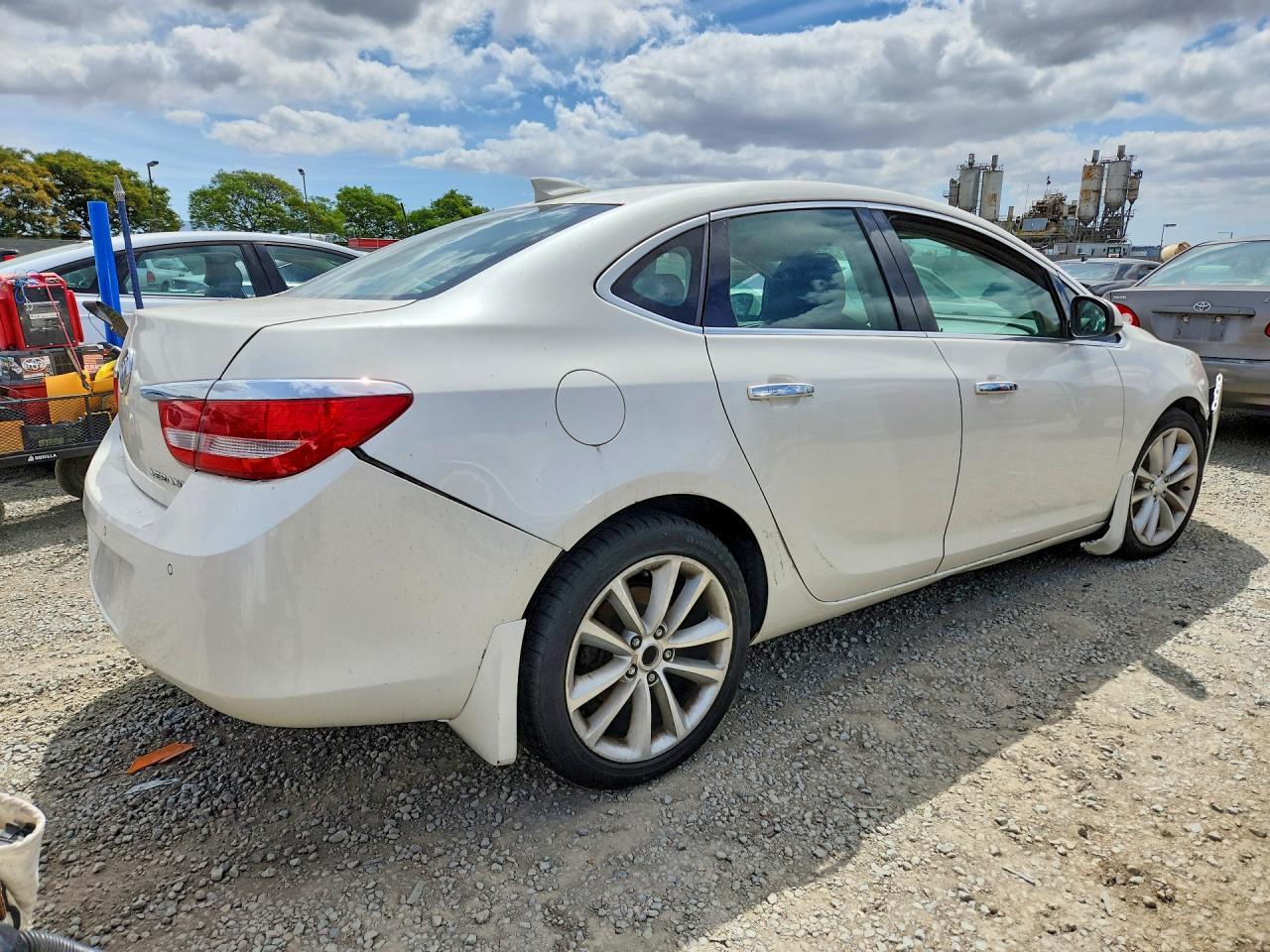 2016 BUICK VERANO